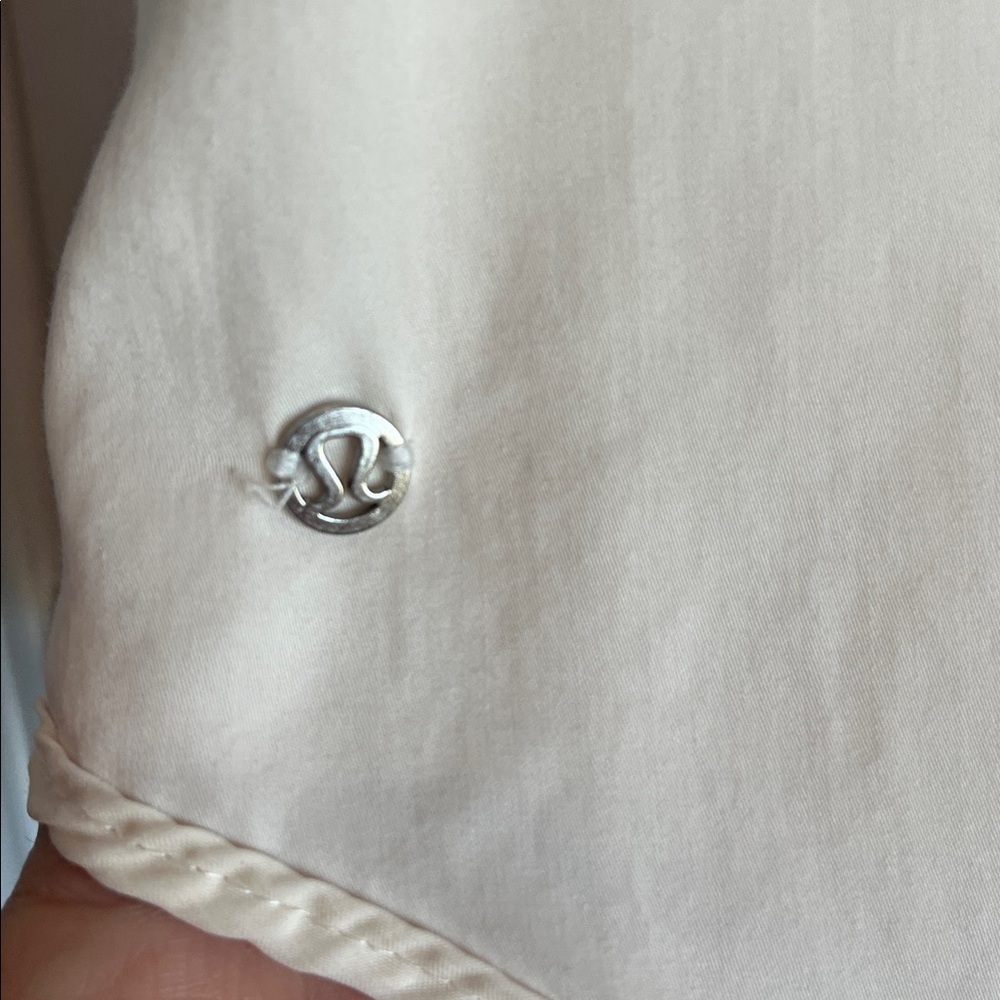 LULULEMON Still At Ease Ivory Pullover Angel Wings Back Size 6 - Picture 12 of 14
